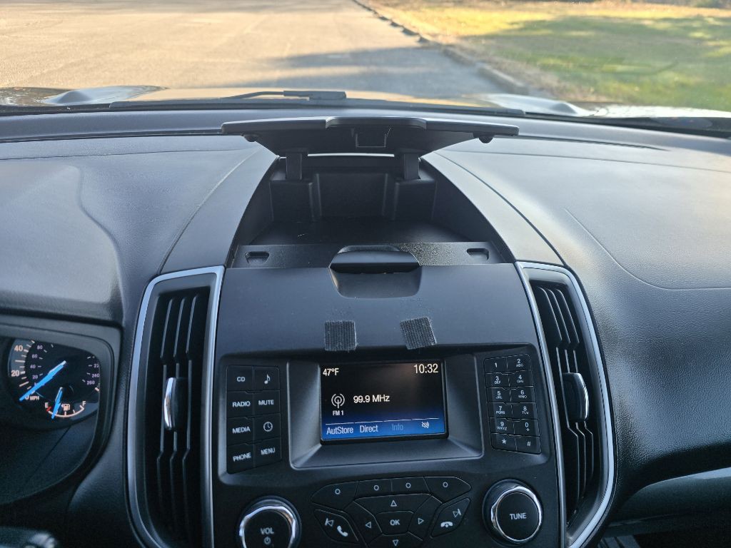 2015 Ford Edge Image 29