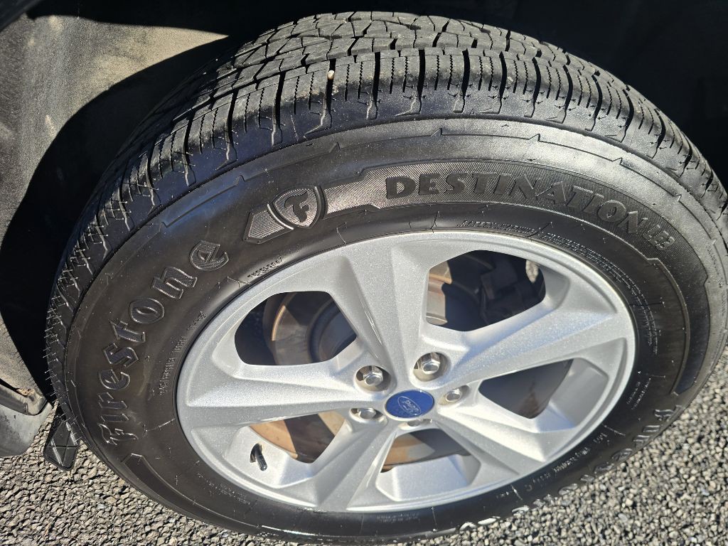 2015 Ford Edge Image 40