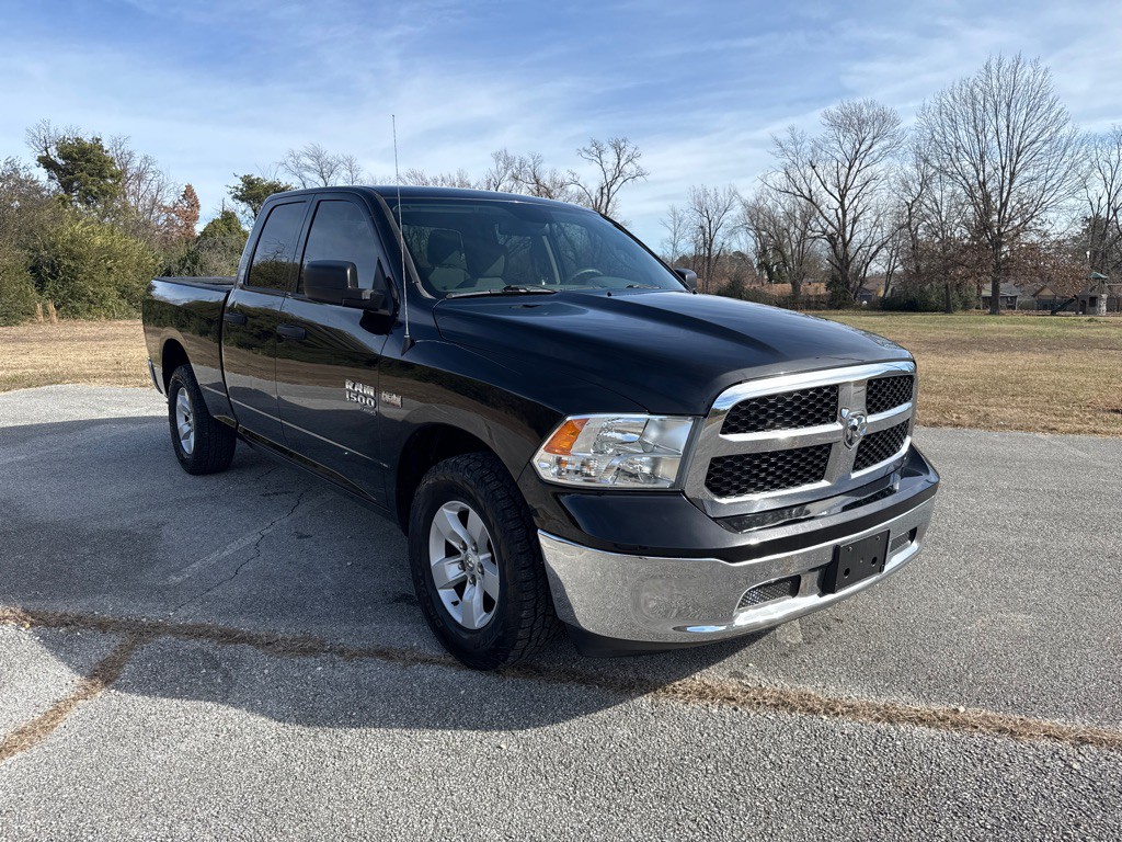 2019 RAM 1500 Image 3