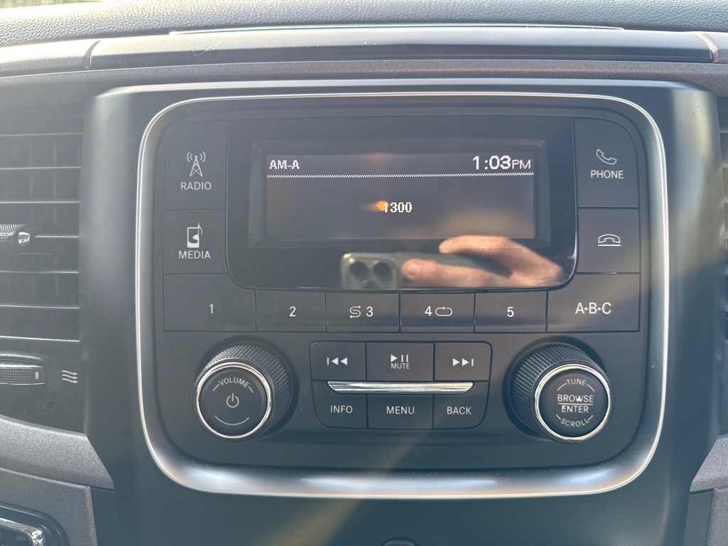 2019 RAM 1500 Image 15