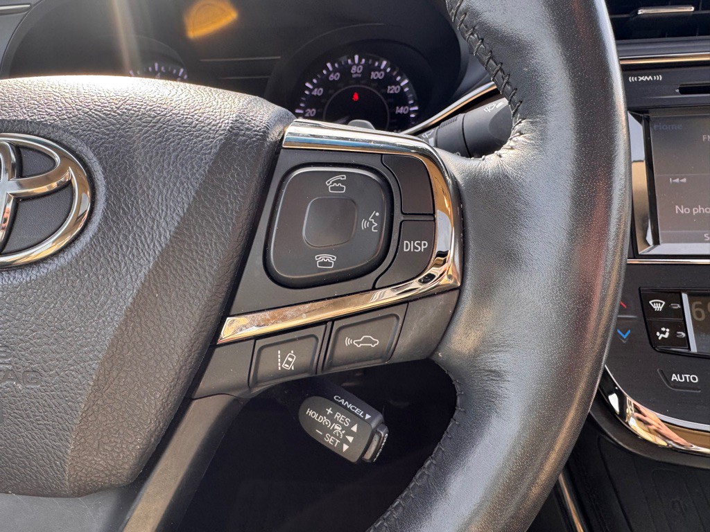 2017 Toyota Avalon Image 20