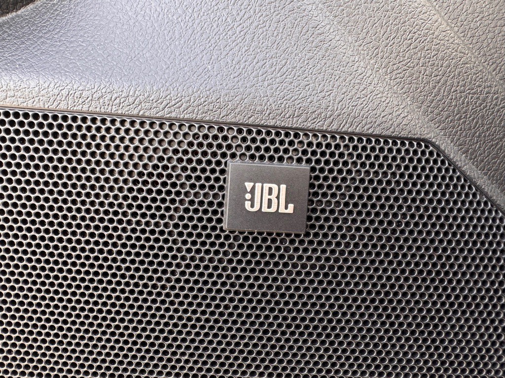 2017 Toyota Avalon Image 28