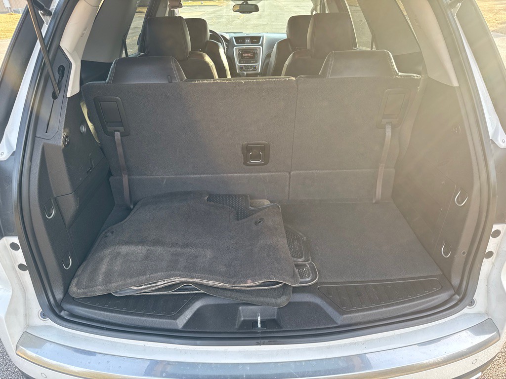 2016 GMC Acadia Image 10