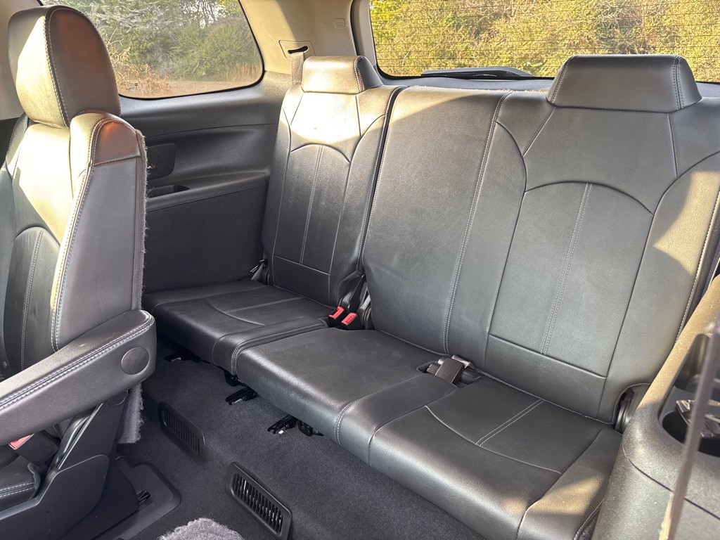 2016 GMC Acadia Image 13