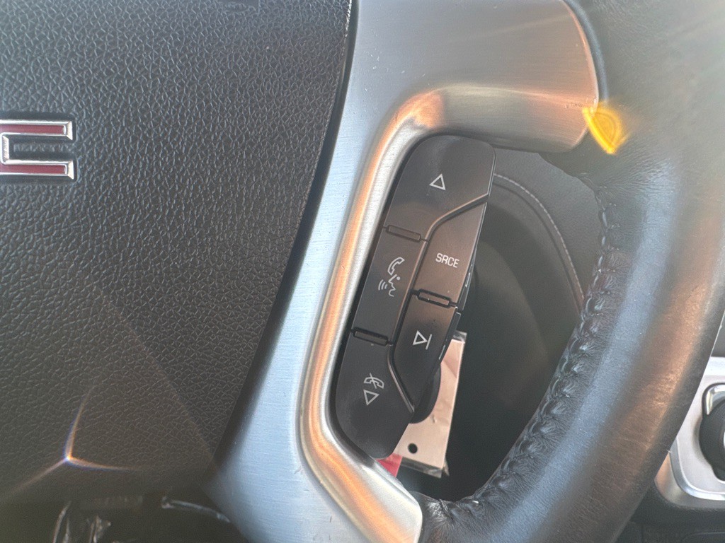 2016 GMC Acadia Image 22