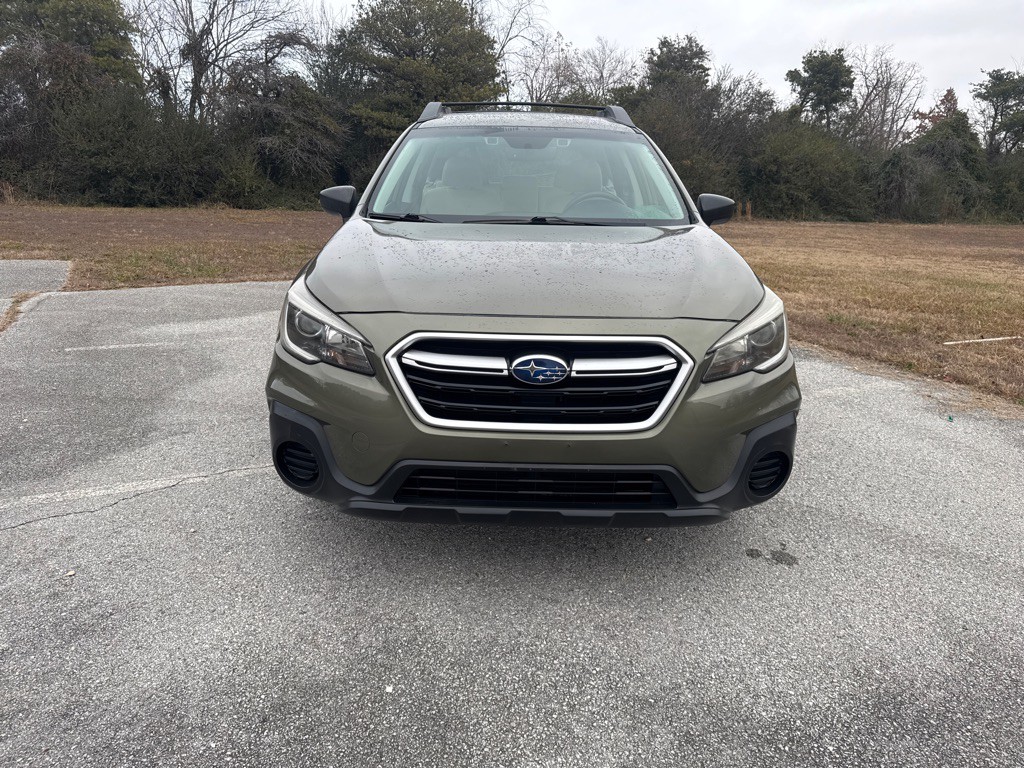 2019 Subaru Outback Image 2