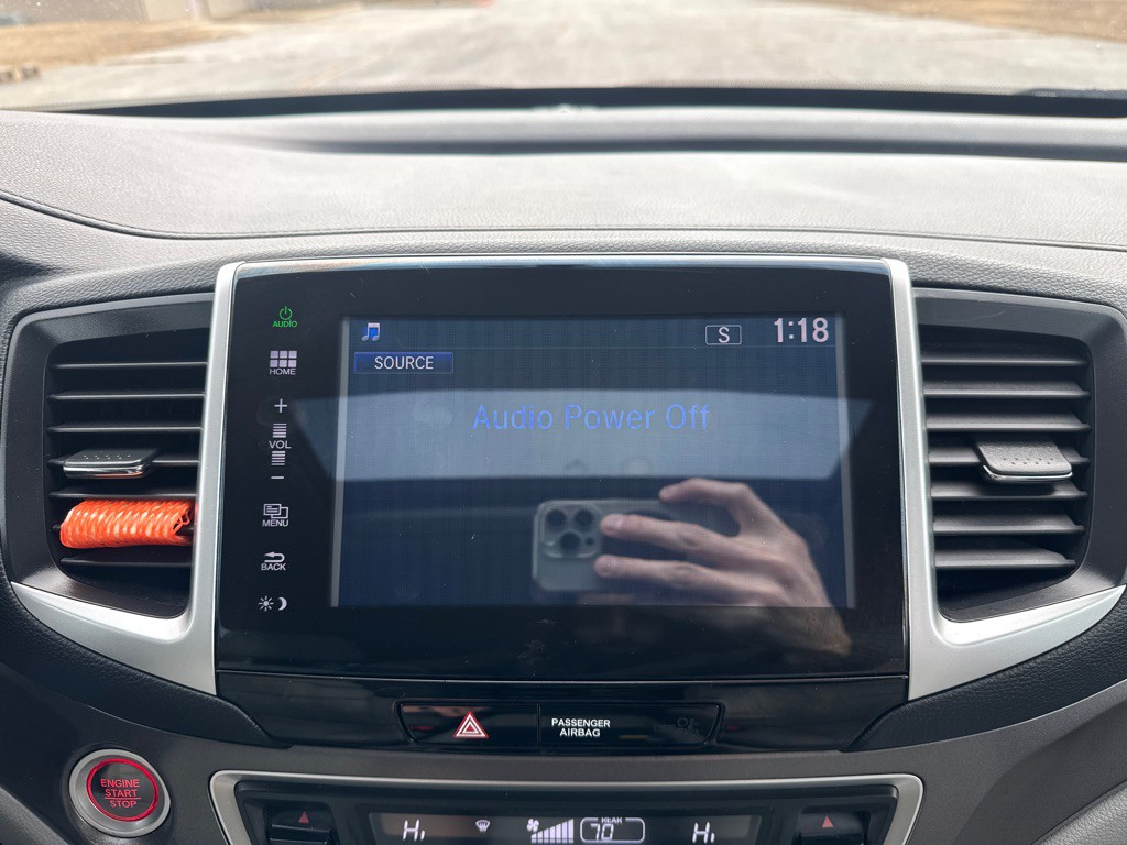 2016 Honda Pilot Image 17