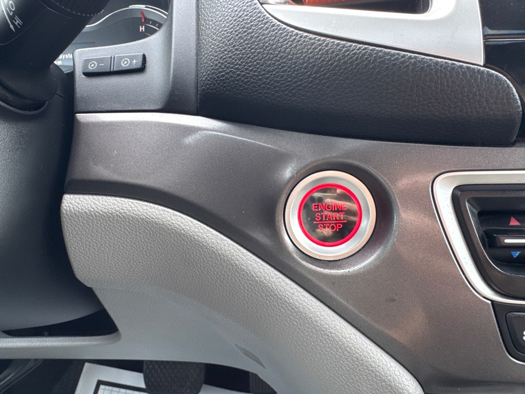 2016 Honda Pilot Image 19