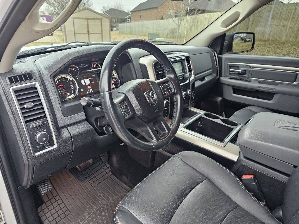 2015 RAM 1500 Image 11