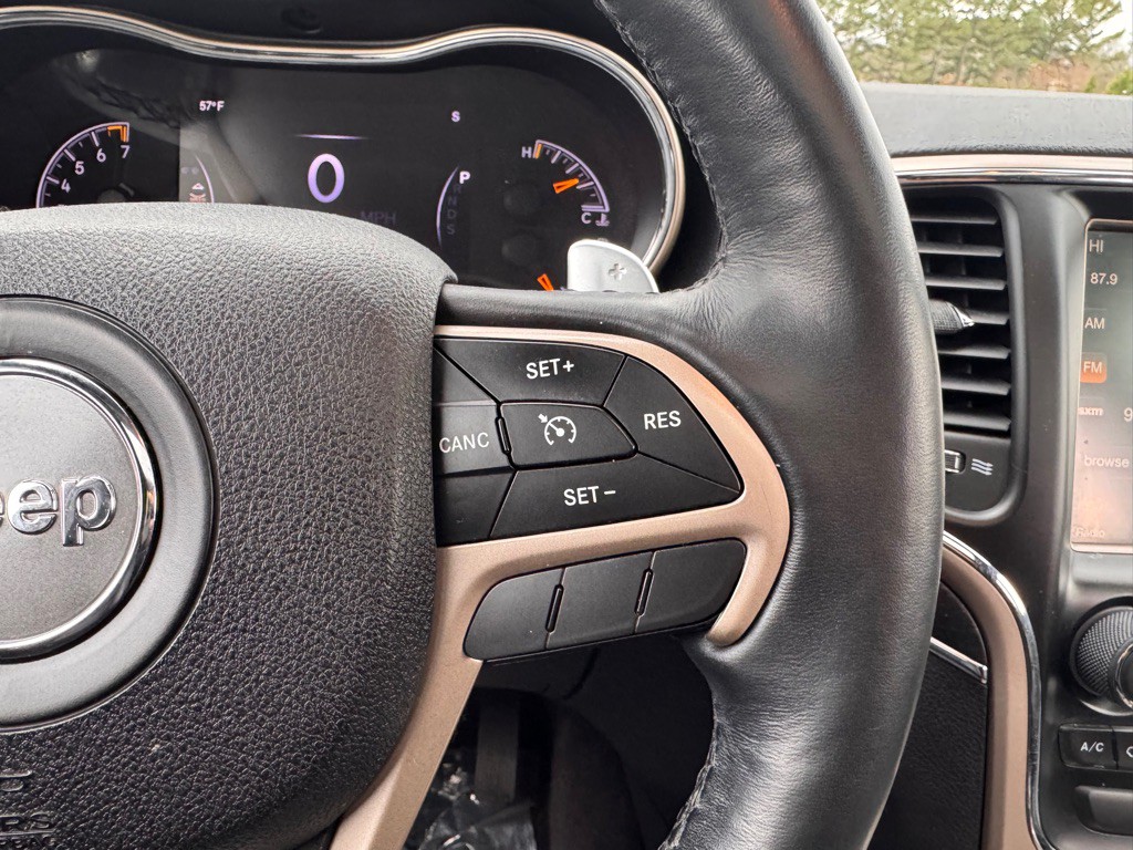 2015 Jeep Grand Cherokee Image 16