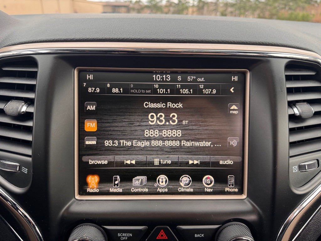 2015 Jeep Grand Cherokee Image 19