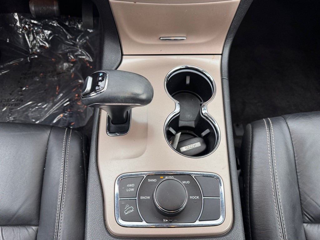 2015 Jeep Grand Cherokee Image 21