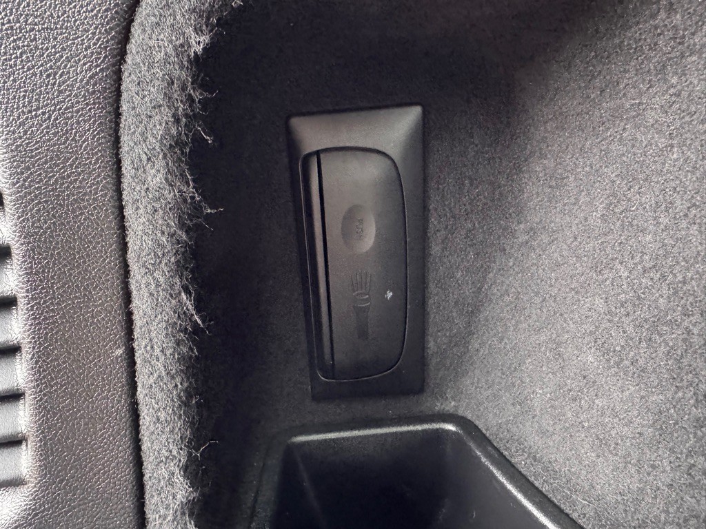 2015 Jeep Grand Cherokee Image 25