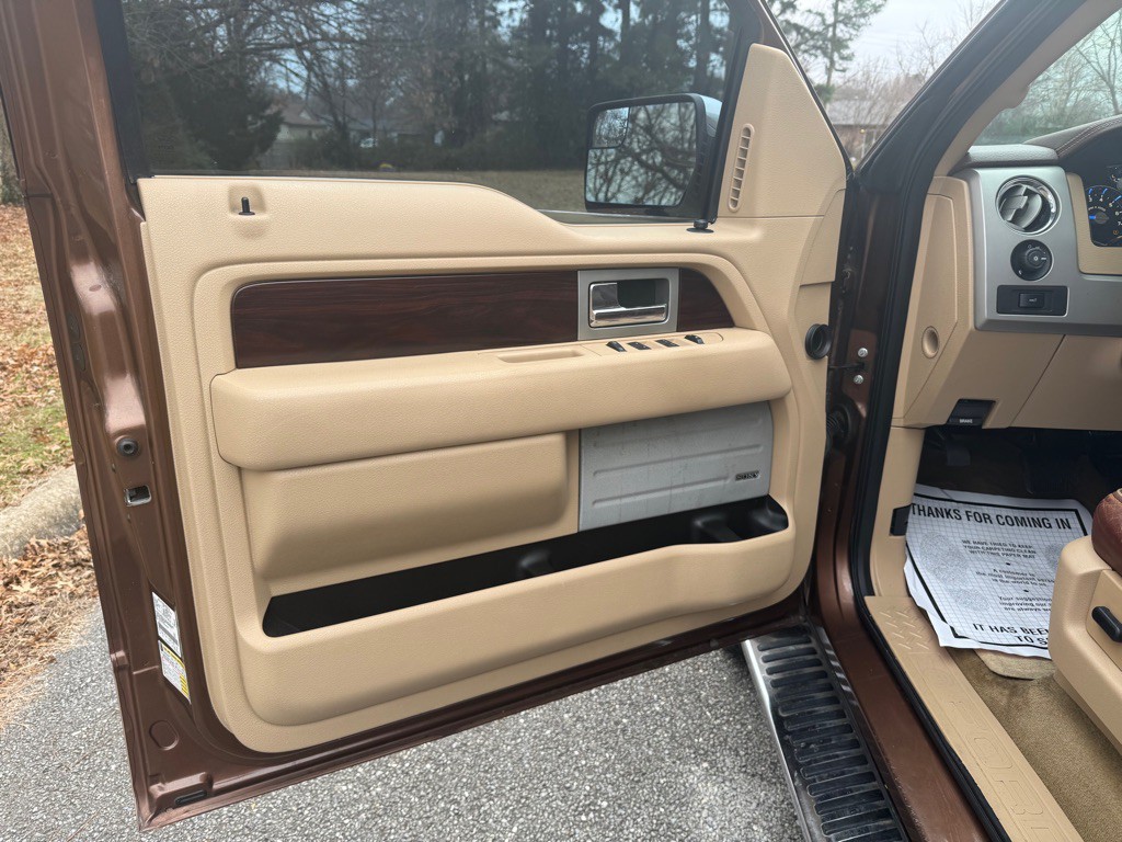 2012 Ford F-150 Image 16