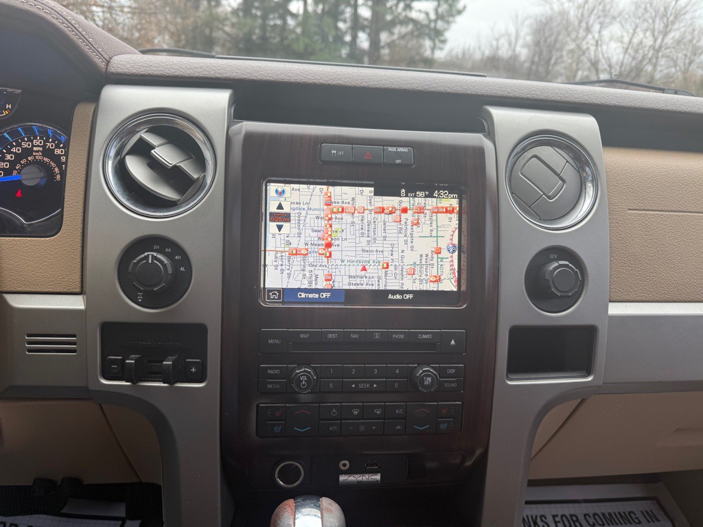 2012 Ford F-150 Image 23