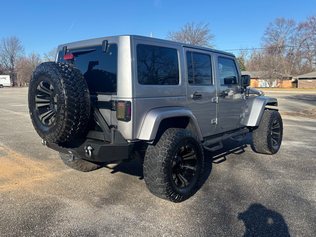 2013 Jeep Wrangler Unlimited Image 3