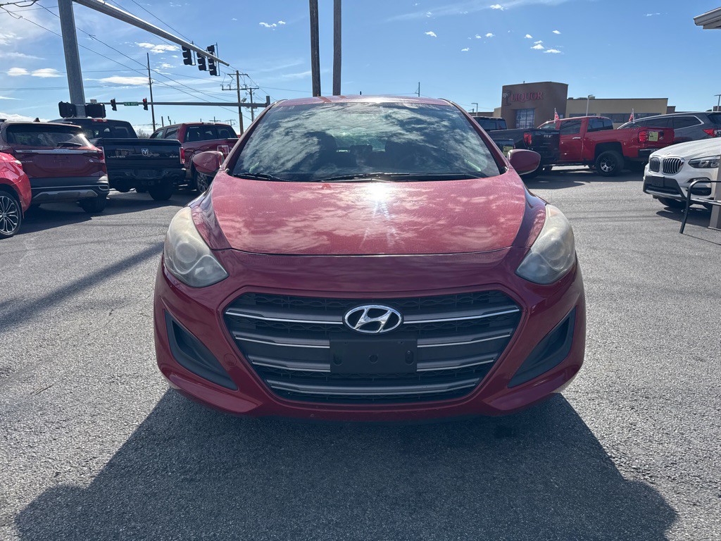 2016 Hyundai Elantra Image 2