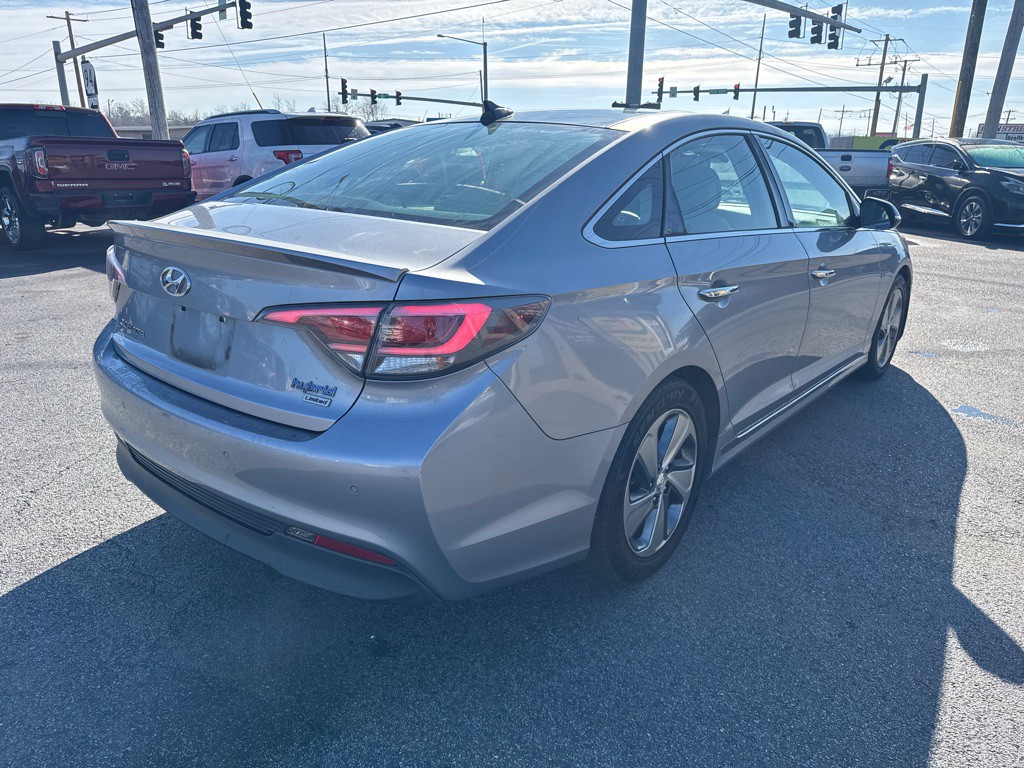 2016 Hyundai Sonata Image 4