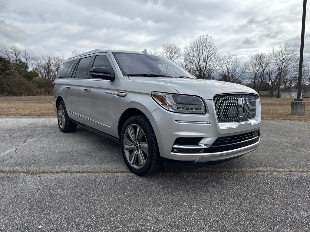 2018 Lincoln Navigator Image 1