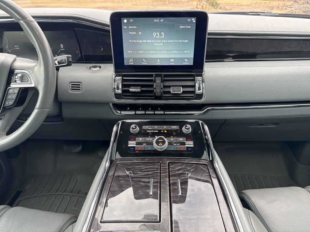 2018 Lincoln Navigator Image 15