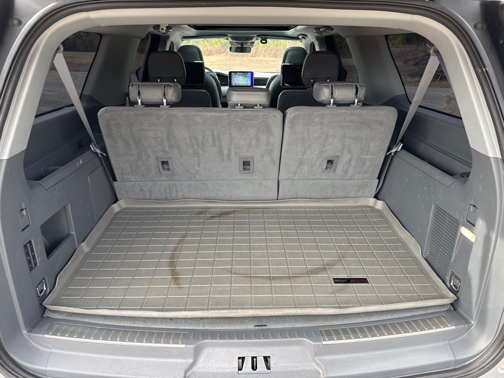 2018 Lincoln Navigator Image 25