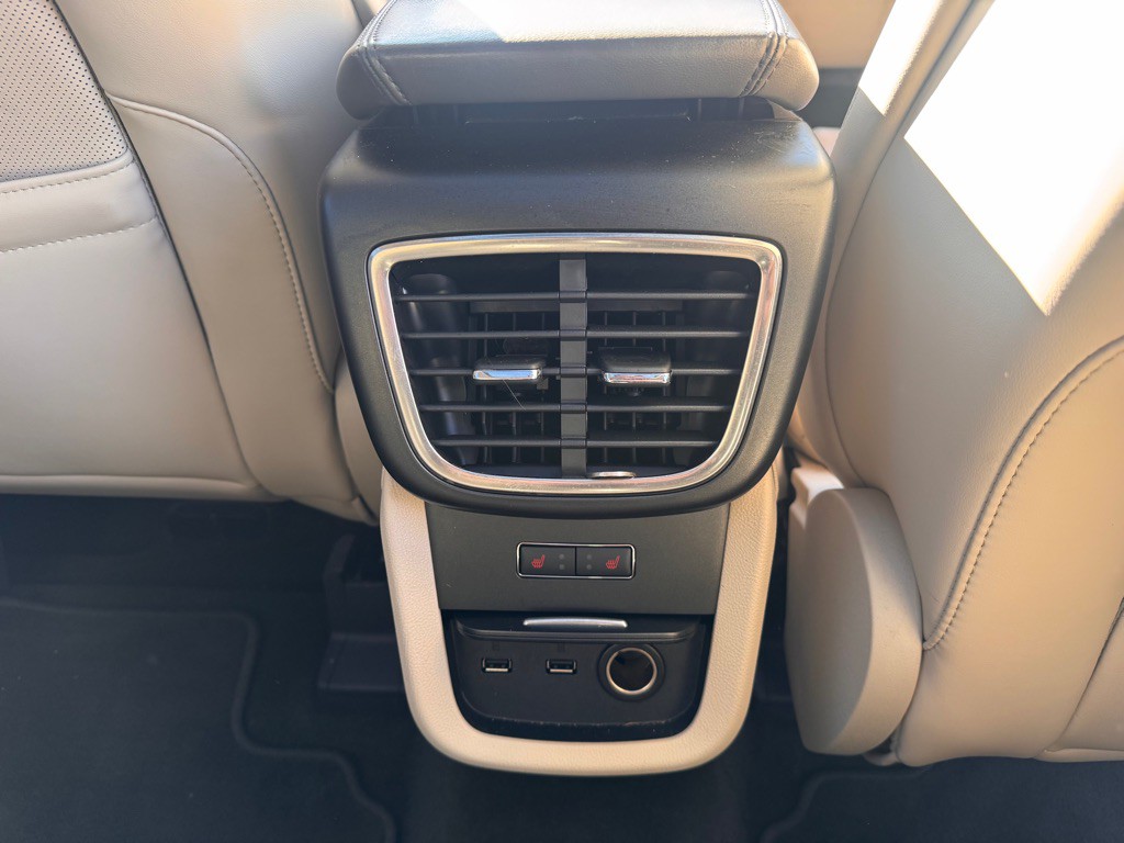 2019 Lincoln Nautilus Image 17