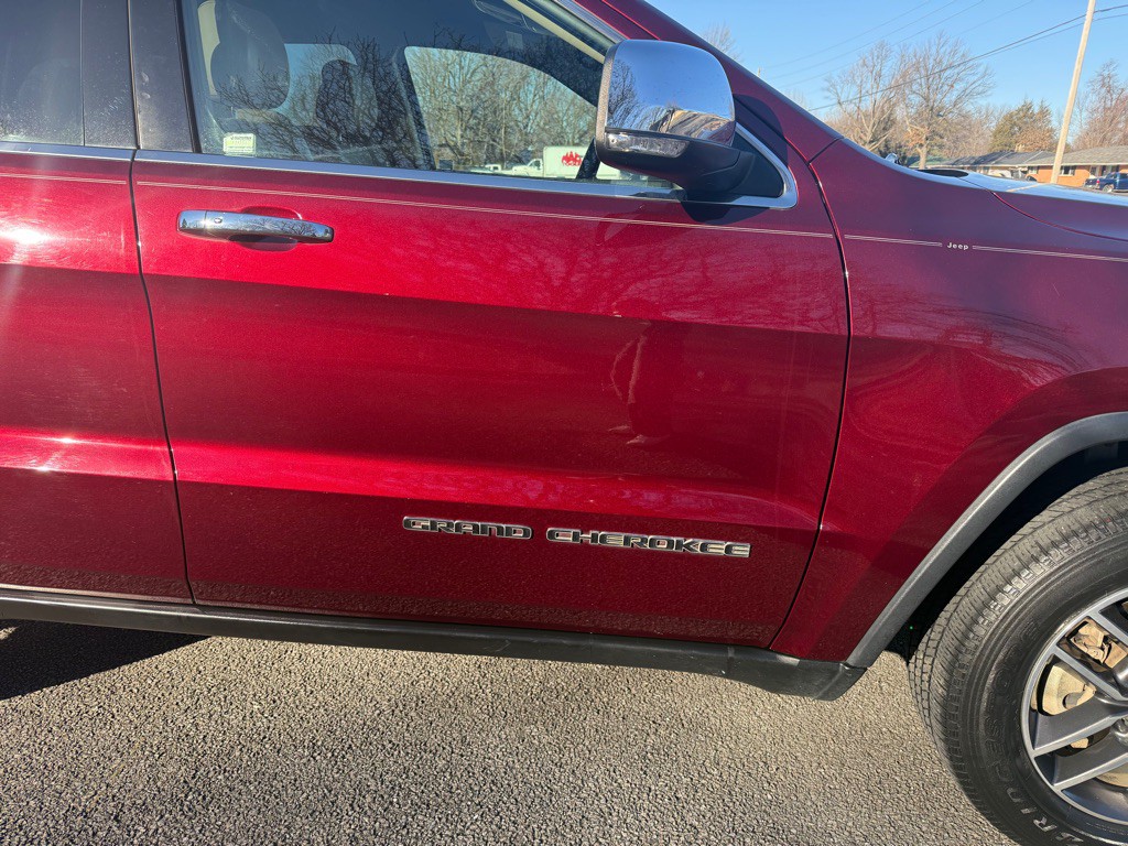 2017 Jeep Grand Cherokee Image 8