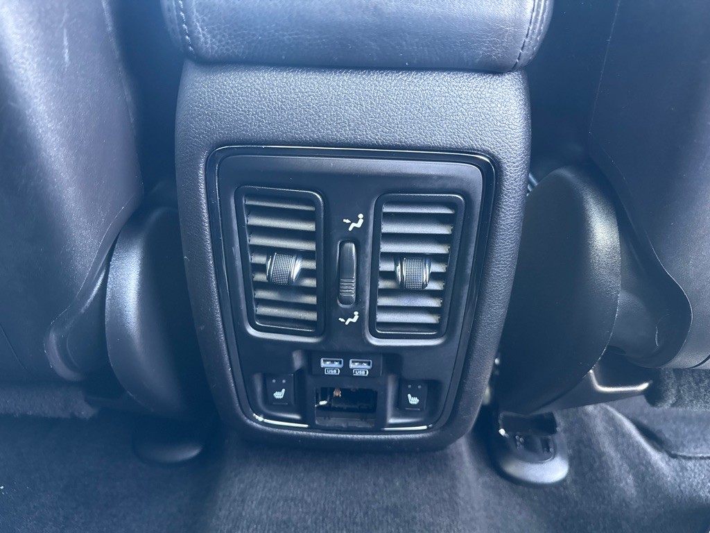 2014 Jeep Grand Cherokee Image 22