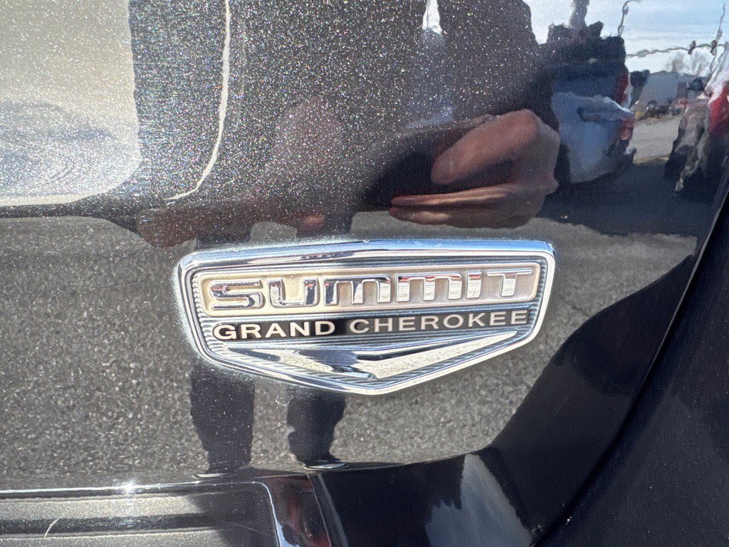 2014 Jeep Grand Cherokee Image 23