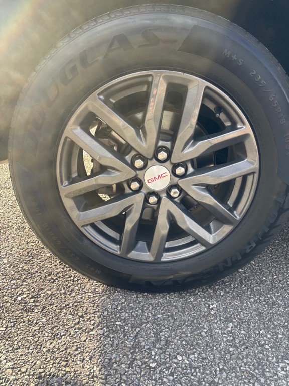 2018 GMC Acadia Image 9