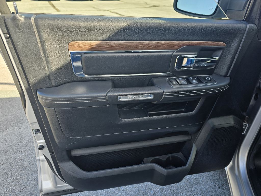 2014 RAM 1500 Image 14