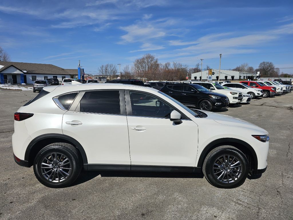 2017 Mazda CX-5 Image 2