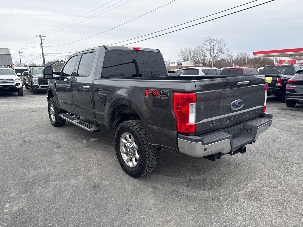 2017 Ford F-250 Image 5
