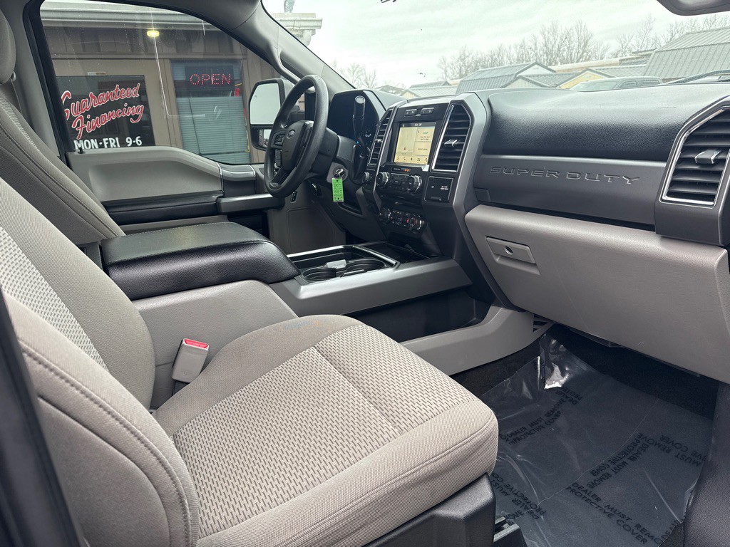 2017 Ford F-250 Image 12