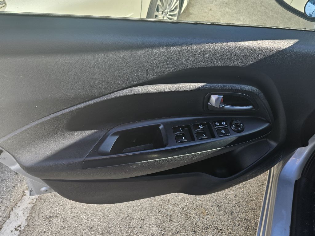 2017 Kia Rio Image 8
