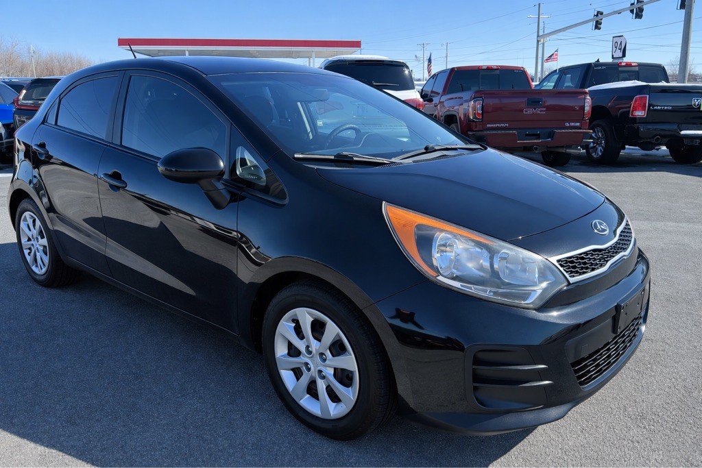 2016 Kia Rio Image 3