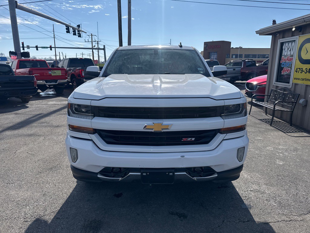 2018 Chevrolet Silverado 1500 Image 2