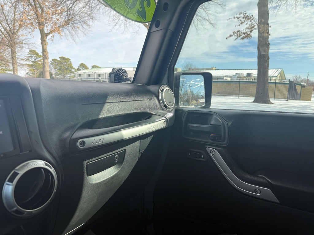 2015 Jeep Wrangler Unlimited Image 6