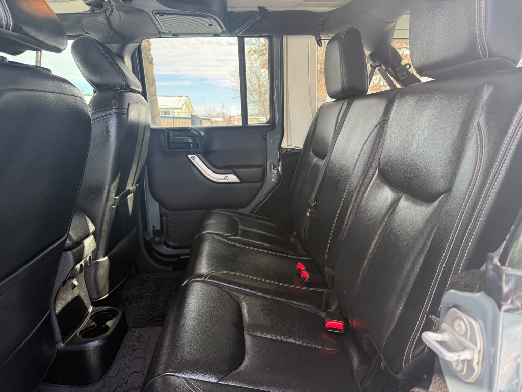 2015 Jeep Wrangler Unlimited Image 17