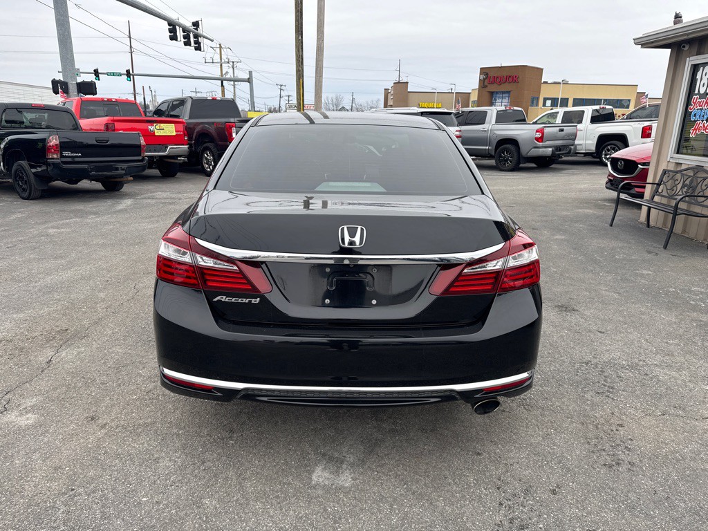 2016 Honda Accord Image 6