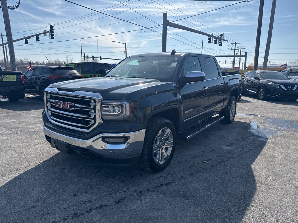 2017 GMC Sierra Image 2