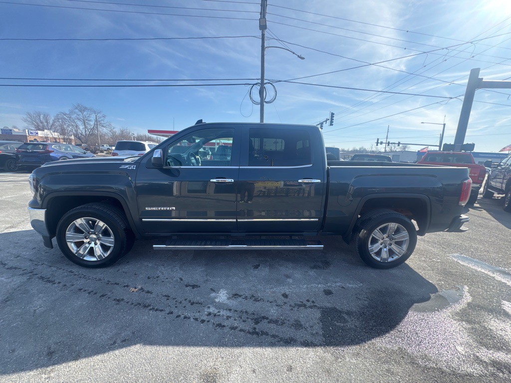 2017 GMC Sierra Image 3