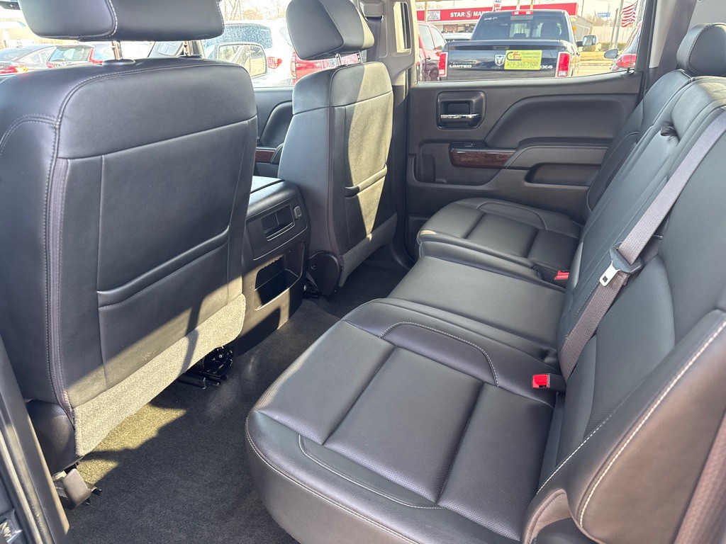 2017 GMC Sierra Image 8