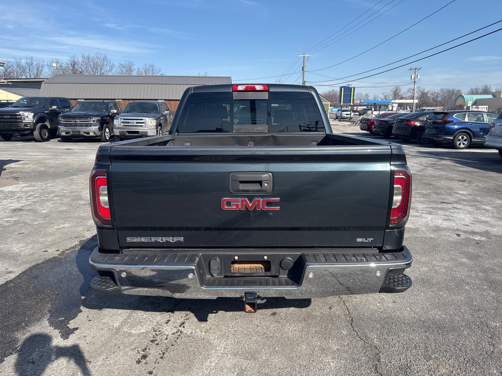 2017 GMC Sierra Image 5