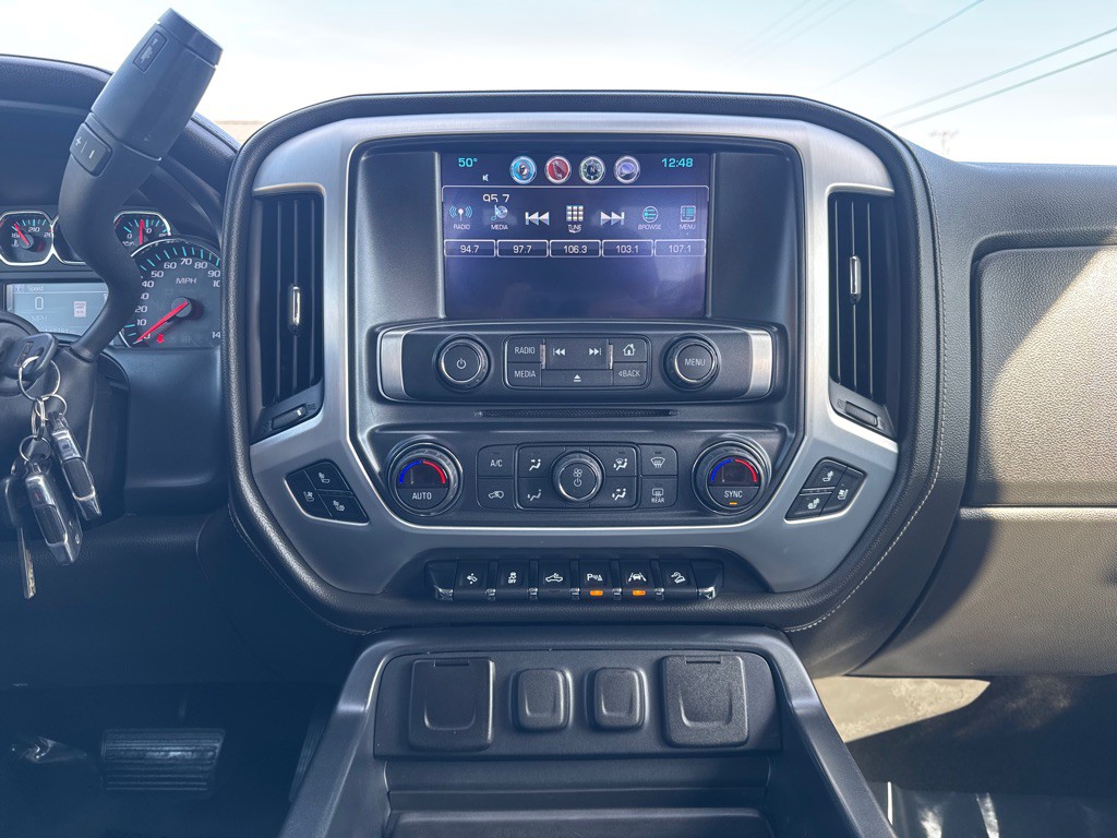 2017 GMC Sierra Image 11