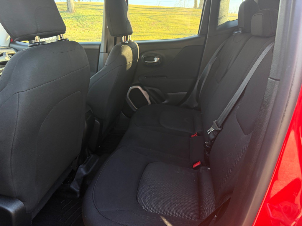 2017 Jeep Renegade Image 10