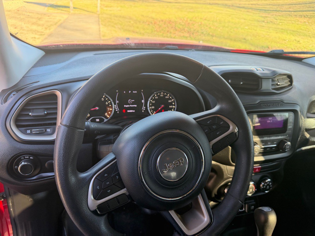 2017 Jeep Renegade Image 16