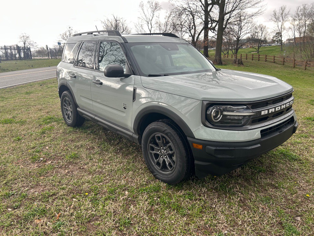 2022 Ford Bronco Image 12