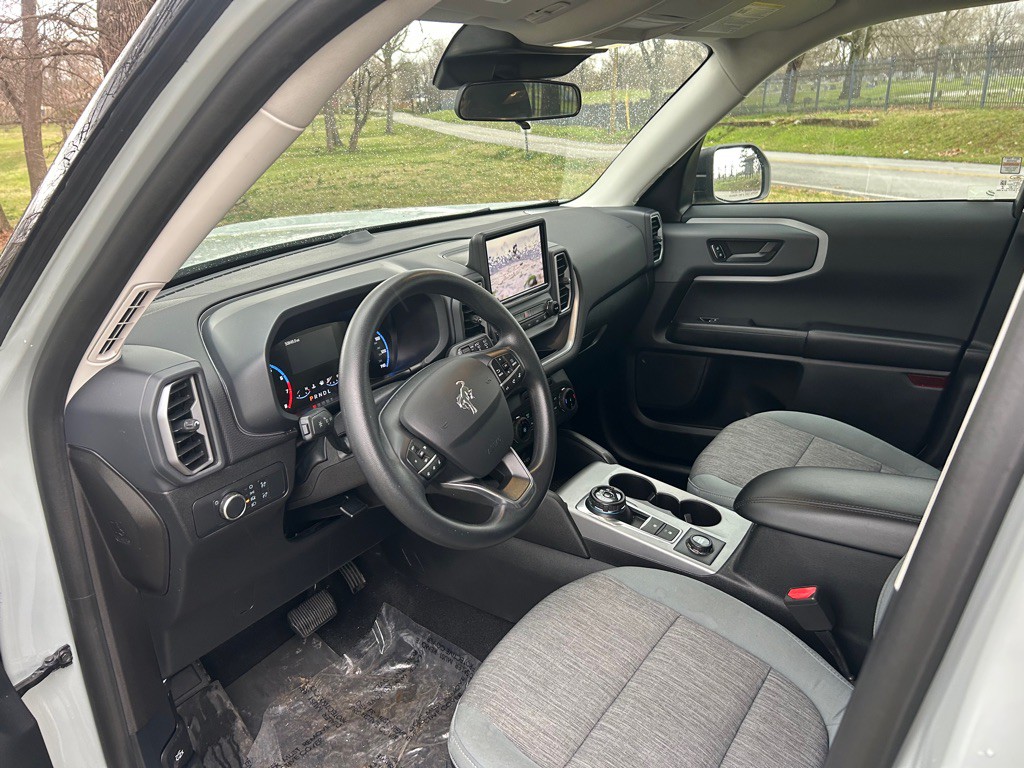 2022 Ford Bronco Image 21