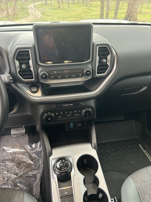 2022 Ford Bronco Image 23